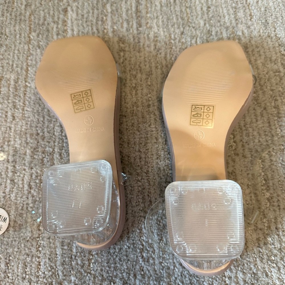 NEW block heels with clear strap. Women’s 8 - Picture 4 of 4